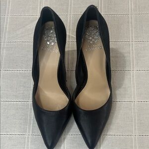 Vince Camuto Black Pointed Toe Heels